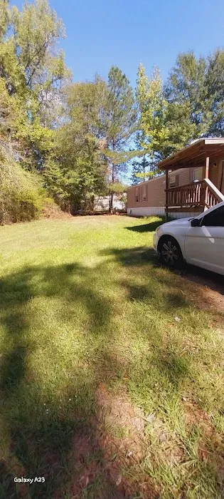 Bynog's Trailer Park Picture 10