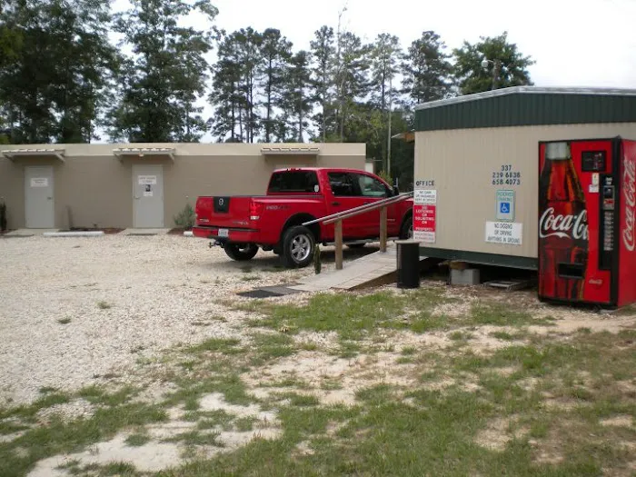 Walnut Hill RV Park Picture 3