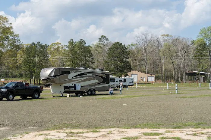 RV Park at Longhorn Meadows Picture 5