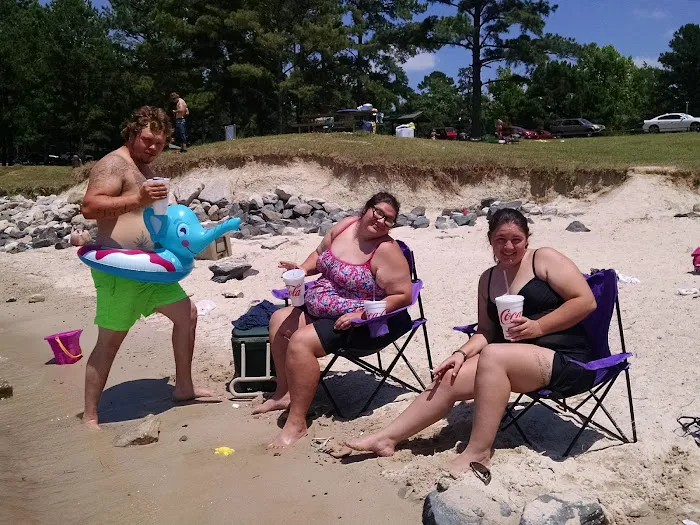 Shady Oaks Marina & RV Park Picture 4