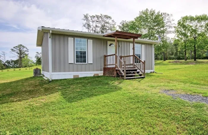K&M Lake Rentals RV Park & Cabins Picture 3