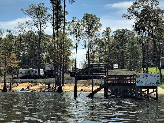 Lake Daze RV Park Picture 3