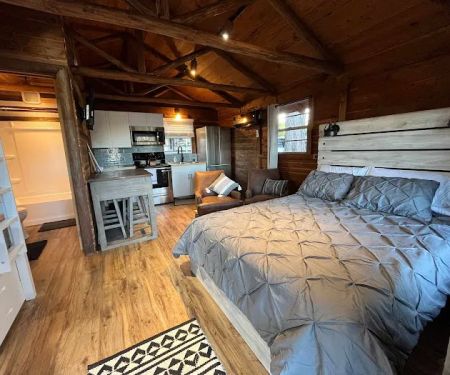 Mid Lake Campground and Market