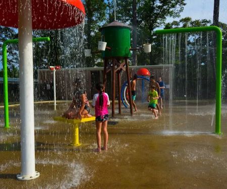 Lost Frontier RV Park and Bar & Grill