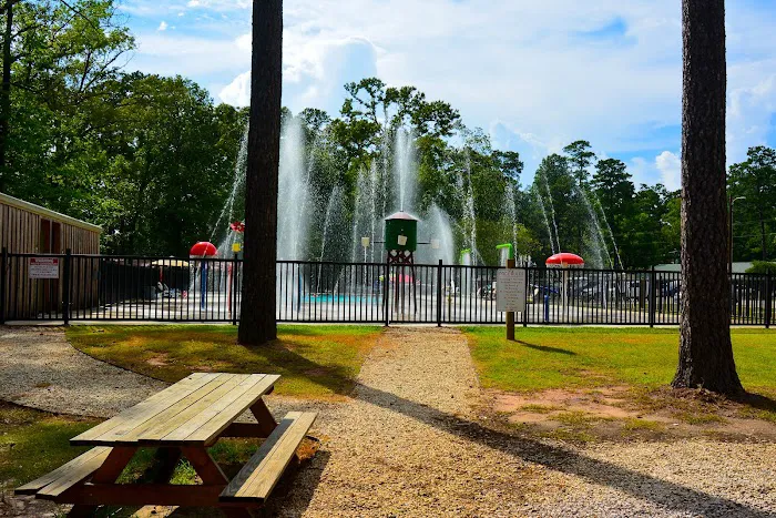 Lost Frontier RV Park and Bar & Grill Picture 5