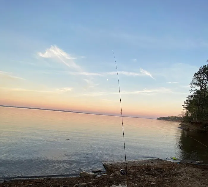 Captain's Fishing Resort Picture 2