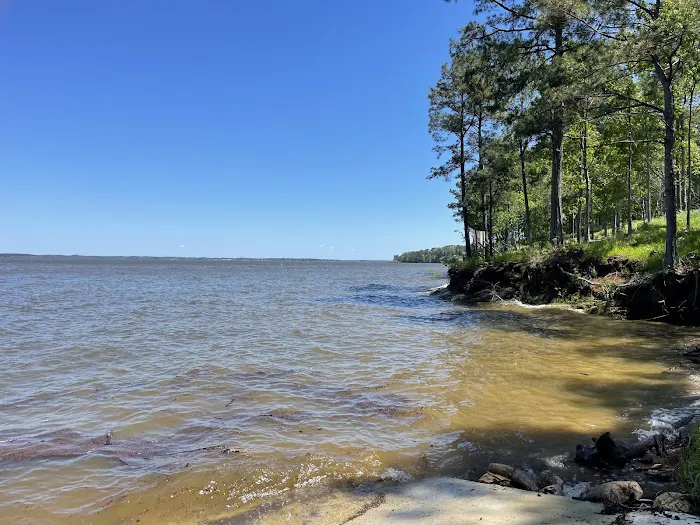 Captain's Fishing Resort Picture 6