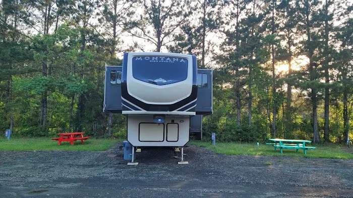 Crazy Bass RV Park, LLC Picture 5