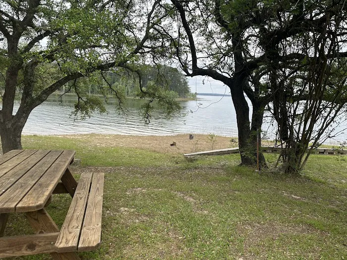 Farmer's Cove RV Park Picture 3