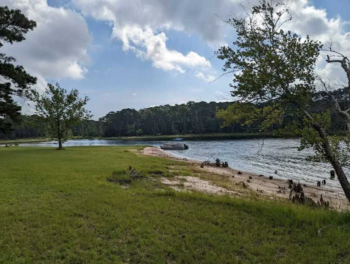 Farmer's Cove RV Park Picture 5