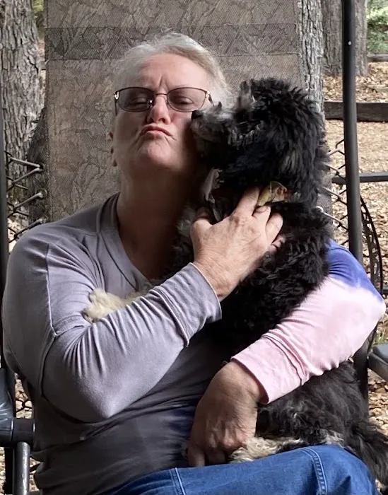 Rayburn RV Hideout Picture 6