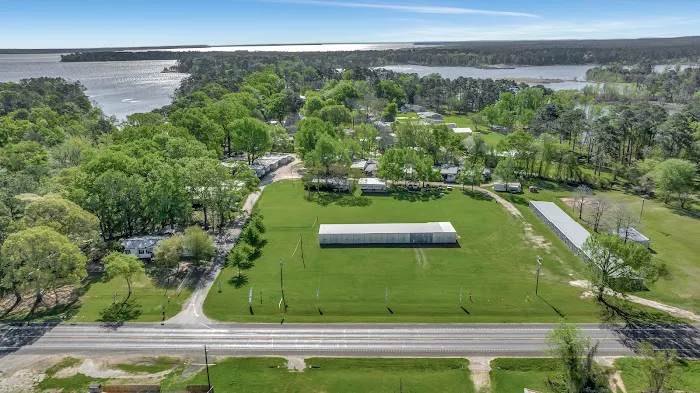 Kervins RV Park Picture 1