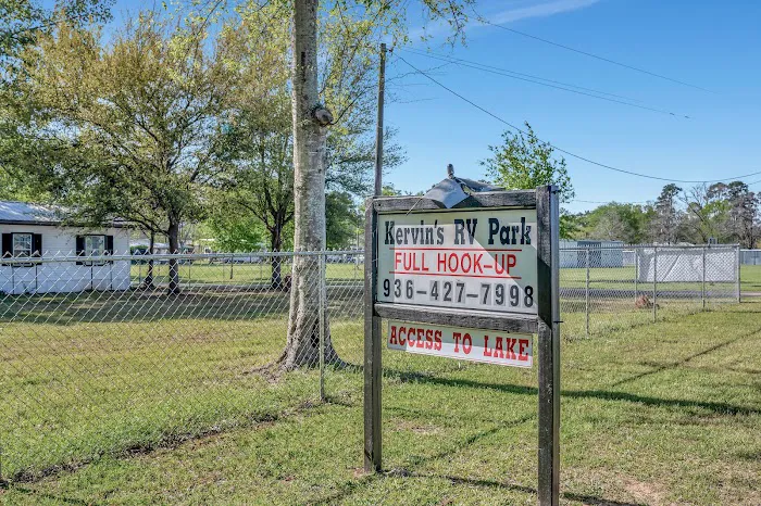 Kervins RV Park Picture 4