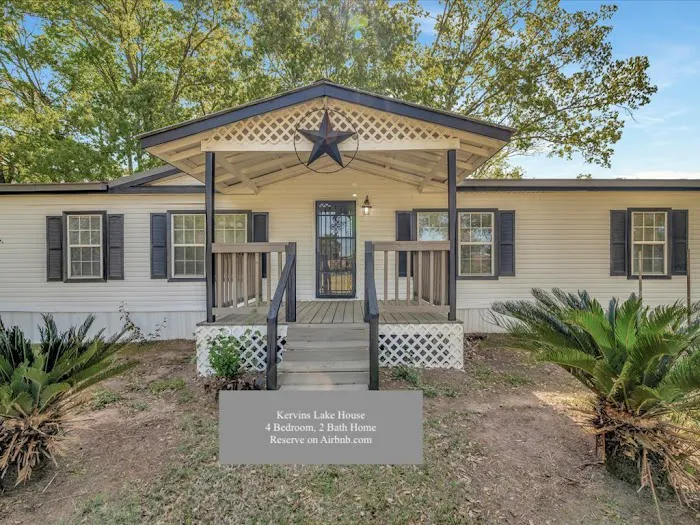 Kervins RV Park Picture 7