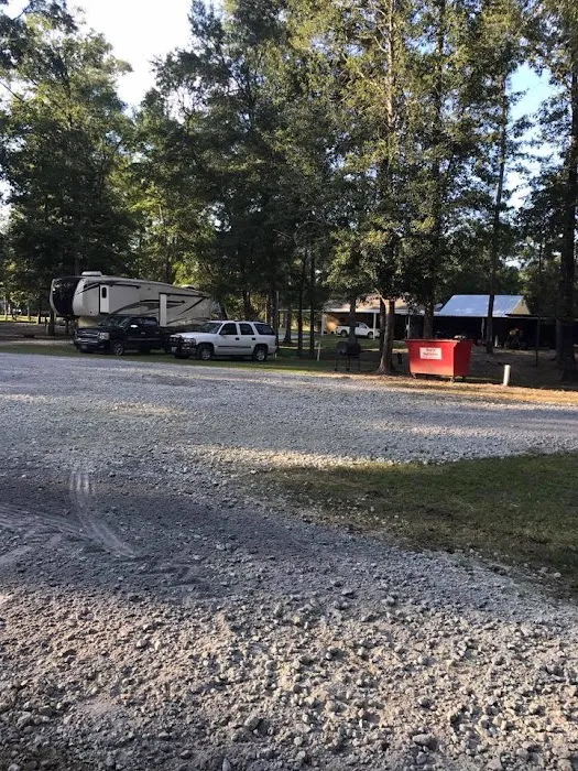 Bullfrogs & Butterflies RV Park Picture 3