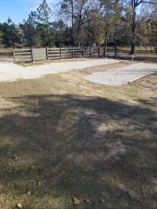 Camoriver RV Park Picture 5