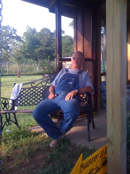 Busters Private RV Park Picture 8