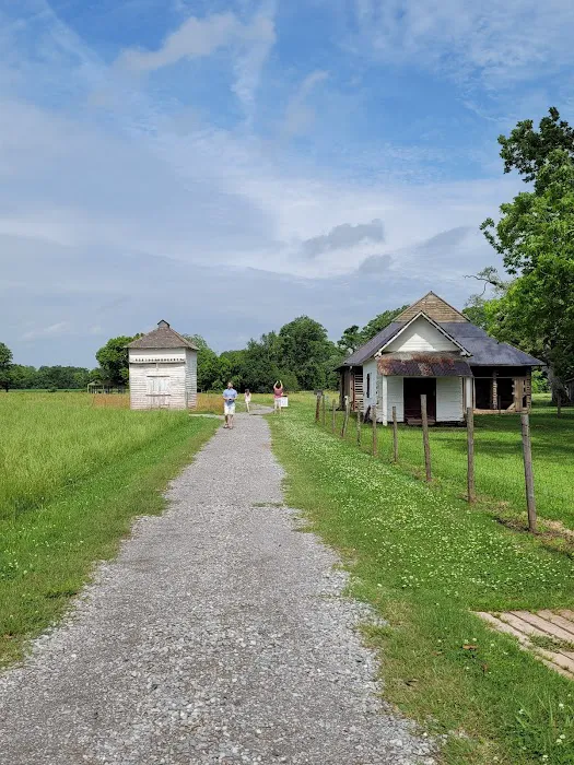 Plantation R.V. Park Picture 7