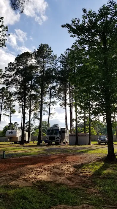 Glorey RV Park Picture 1