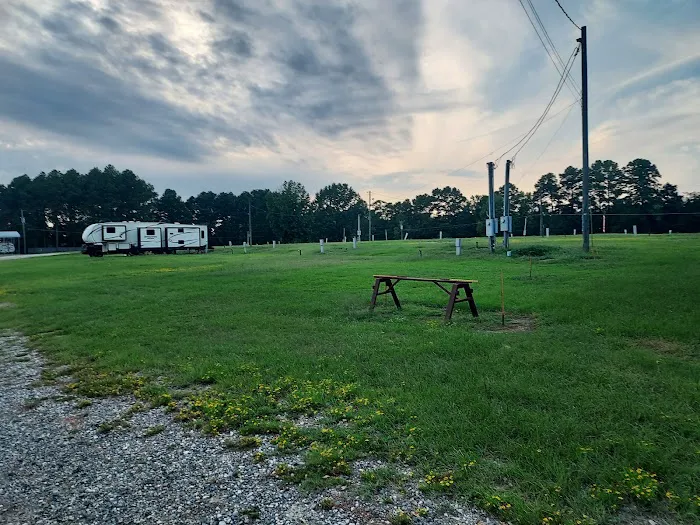 Henry Hill Farms RV Park Picture 1