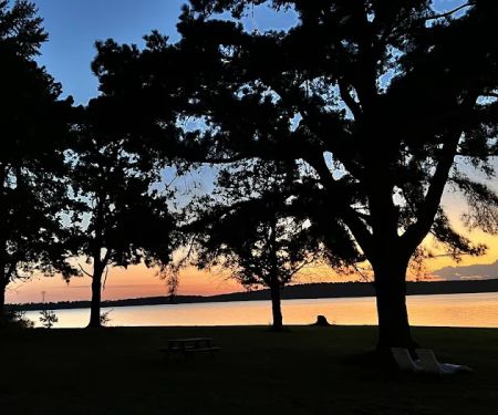 Three Pines Lakeside