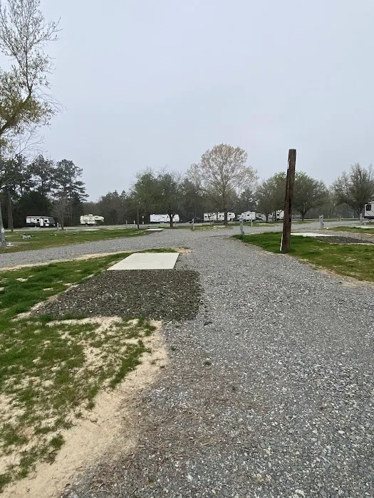 The Farm RV Park Picture 8