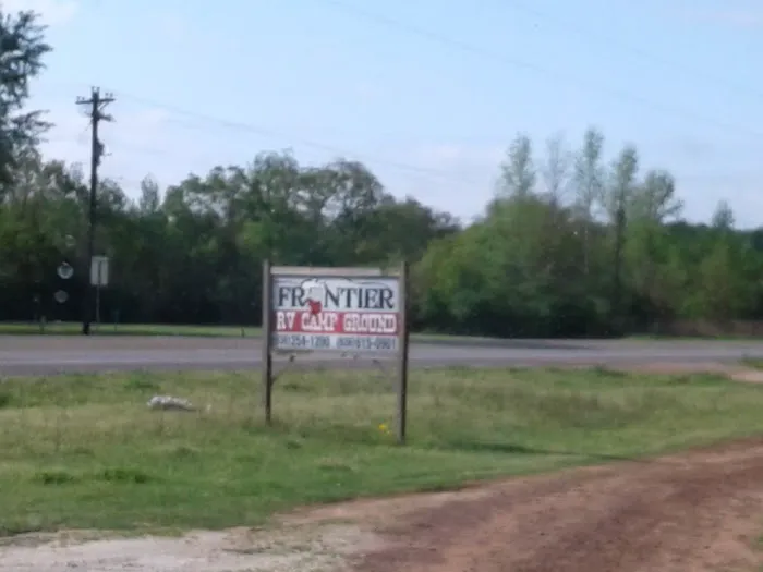 Frontier RV Camp Ground Picture 10