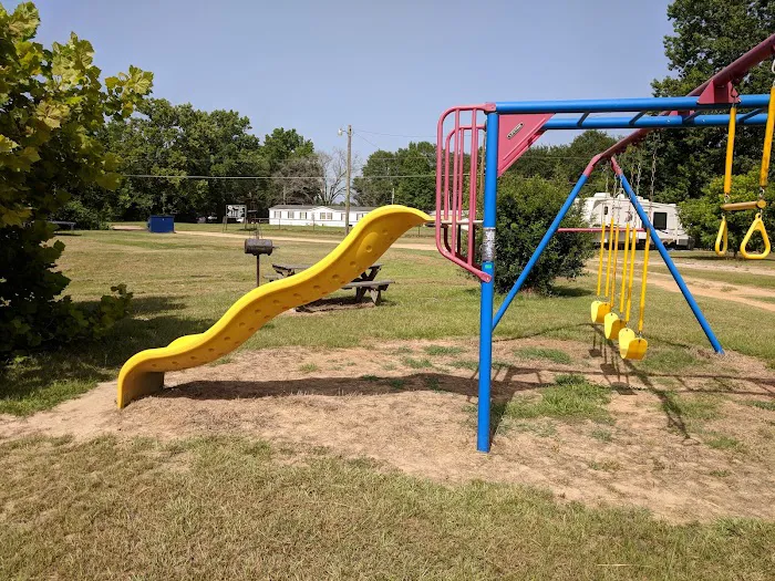 Bobcat Hollar RV Park Picture 1