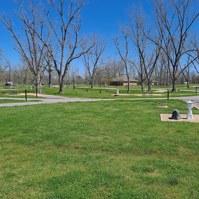 Grand Ecore RV Park Picture 3