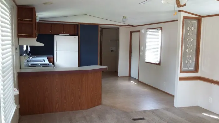 King's Row Mobile Home Park Picture 10