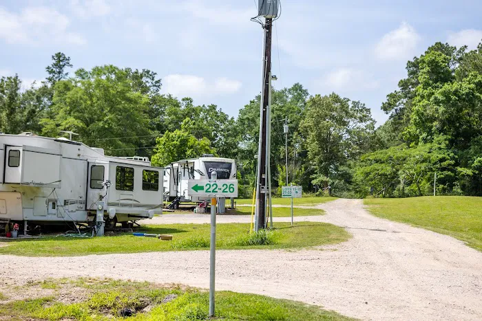 Ford Chapel Rv Park Picture 5