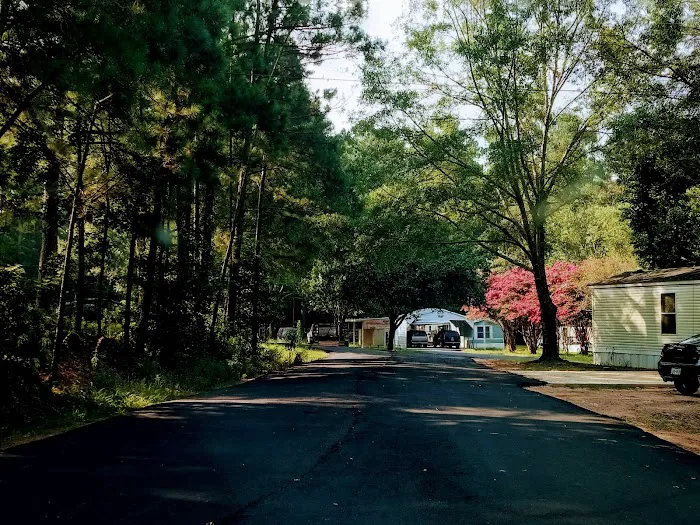 Westwood Mobile Home Community Picture 7