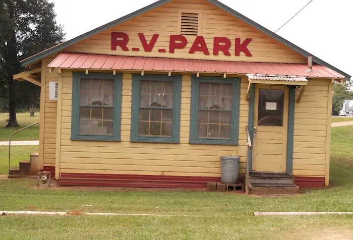 Trailer Village RV Park Picture 1