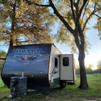 RED DIRT RETREAT- RV & Campground (formerly Twin Oaks RV Park) ico