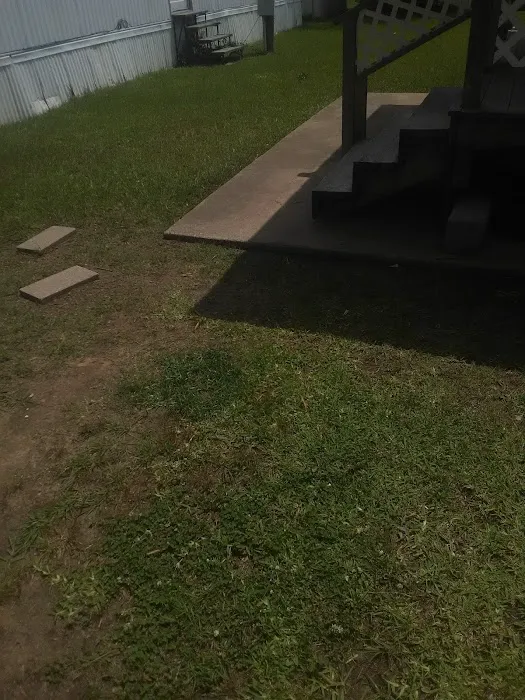 Green Acres Mobile Home Park Picture 7