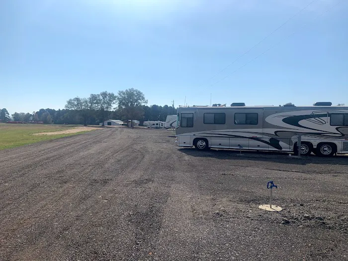 Circle Y RV Ranch Picture 5