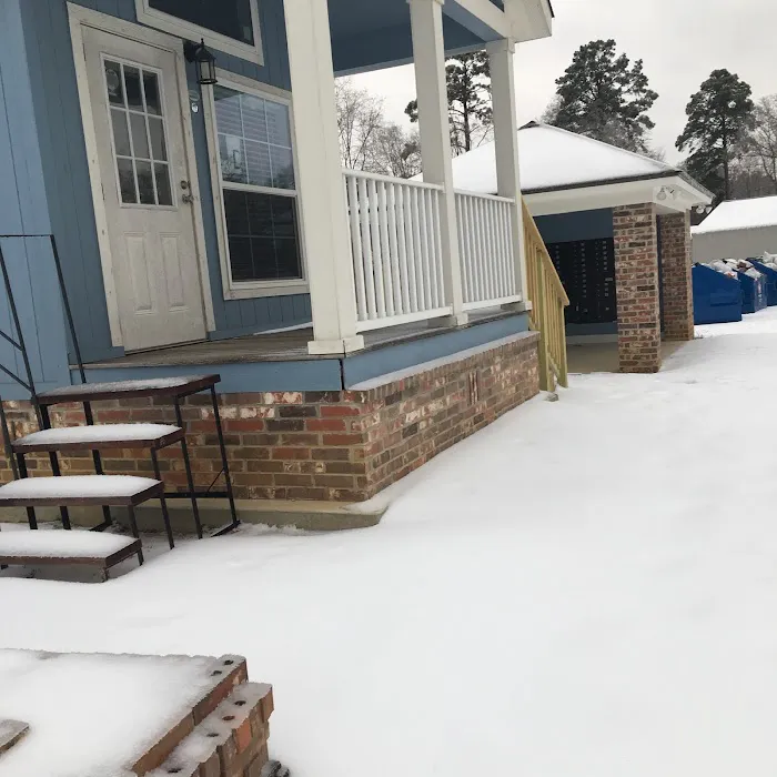 Willow Oak Community/Bella Vista MHP Picture 2