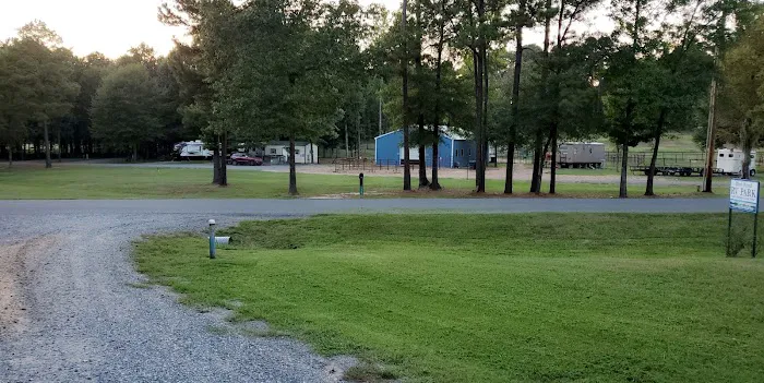 Blue Pond RV Park Picture 7