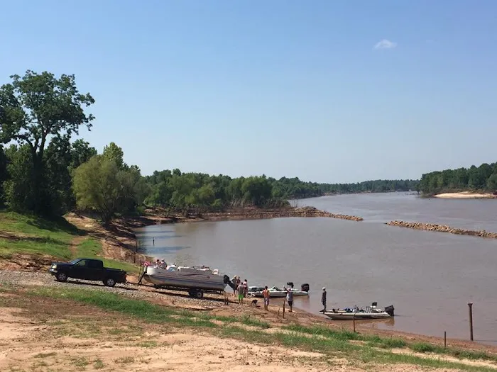 River Island RV Park Picture 2