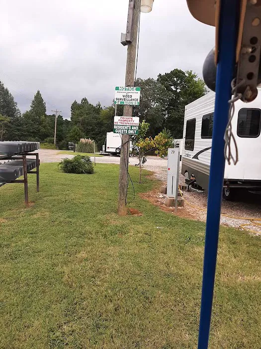 Laguna Vista RV Park Inc. - Campground Site, RV Sites in Marshall TX Picture 3