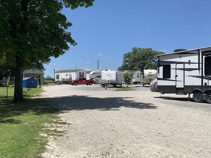 Laguna Vista RV Park Inc. - Campground Site, RV Sites in Marshall TX Picture 5