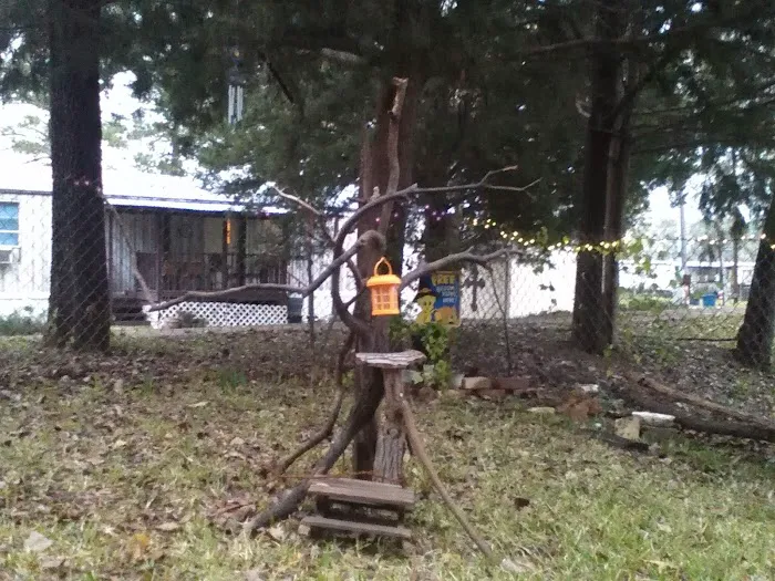 Lakewood Village Mobile Home Park Picture 5