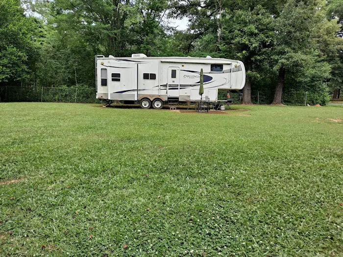 Reisor Rv & Trailer Park Picture 1