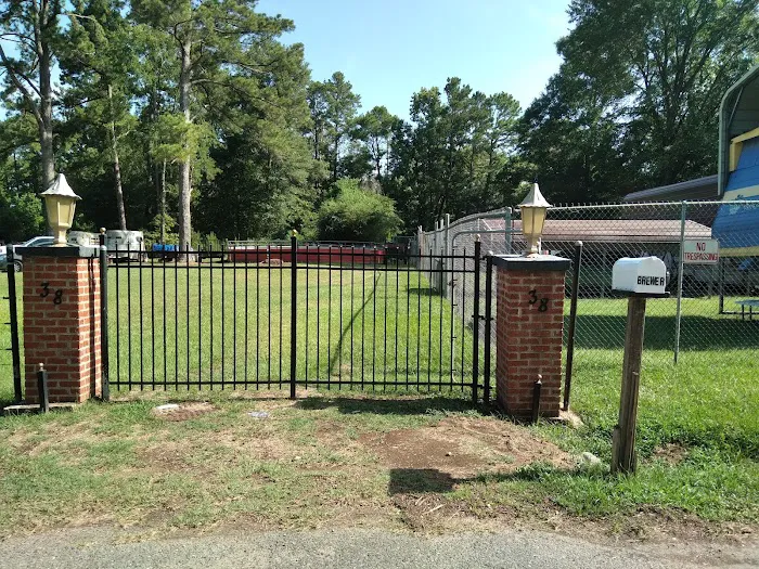 Reisor Rv & Trailer Park Picture 10