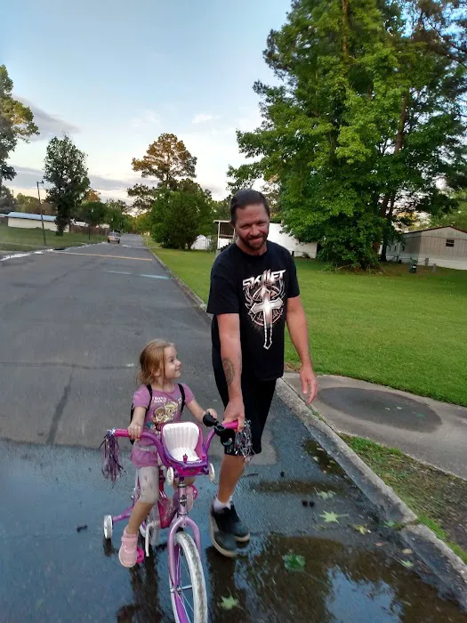 Forest Estates Picture 8