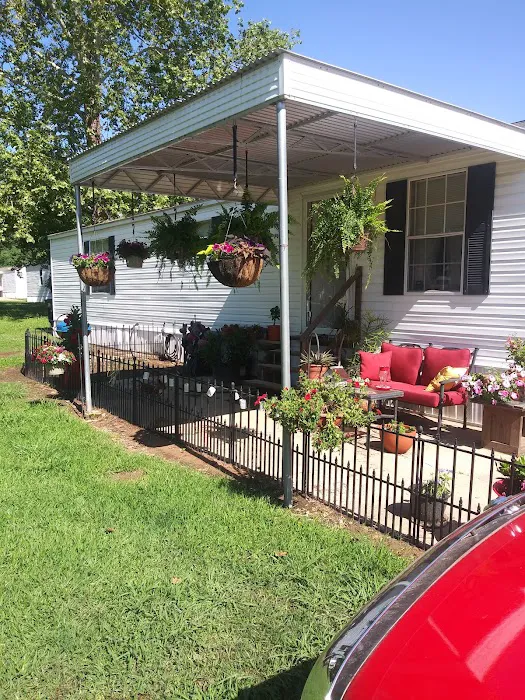 Windsor Crest MHC Picture 9