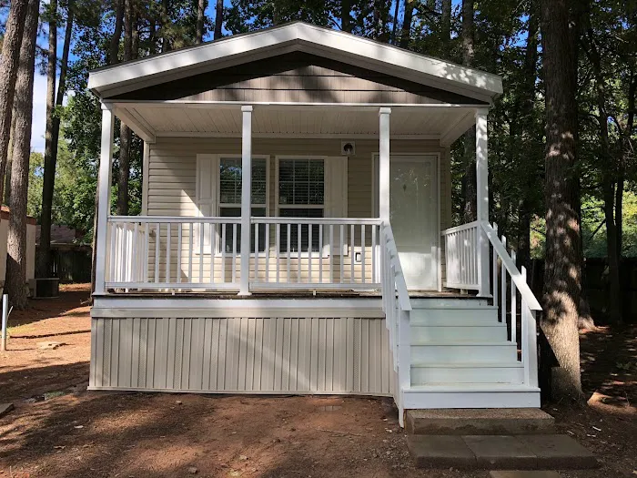 Huntington Mobile Home Park Picture 1