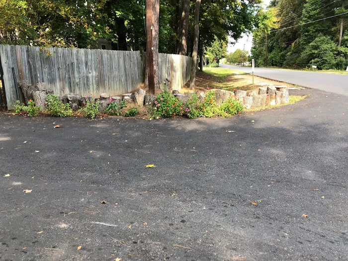 Huntington Mobile Home Park Picture 4