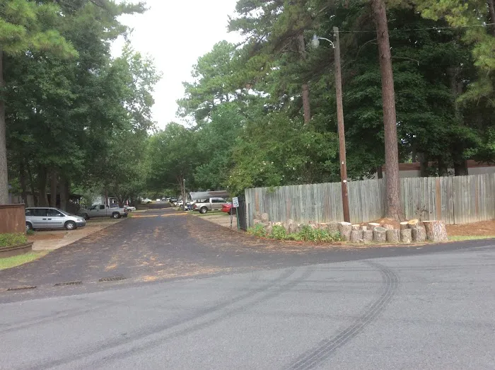 Huntington Mobile Home Park Picture 5