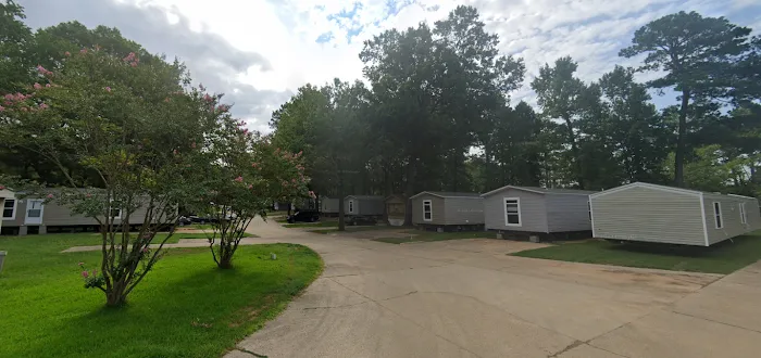 Glen Leaf Homes & RV Community Picture 5